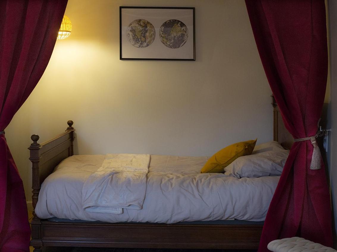 Villa Colombier Pontgibaud Quarto foto